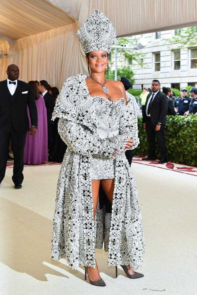 met gala rihanna look