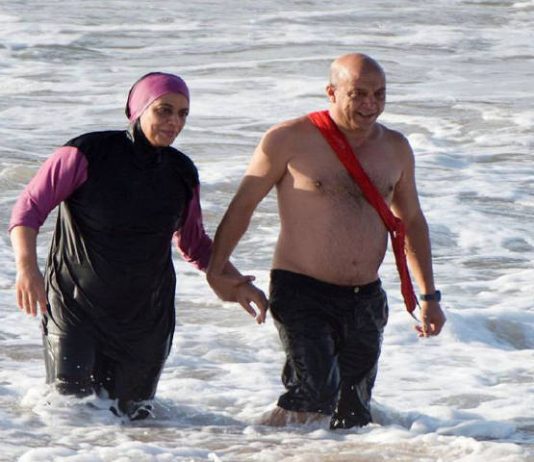 ¡Indígnante! En Marruecos hombres lanzan campaña “Sé un hombre y cubre a tus mujeres”