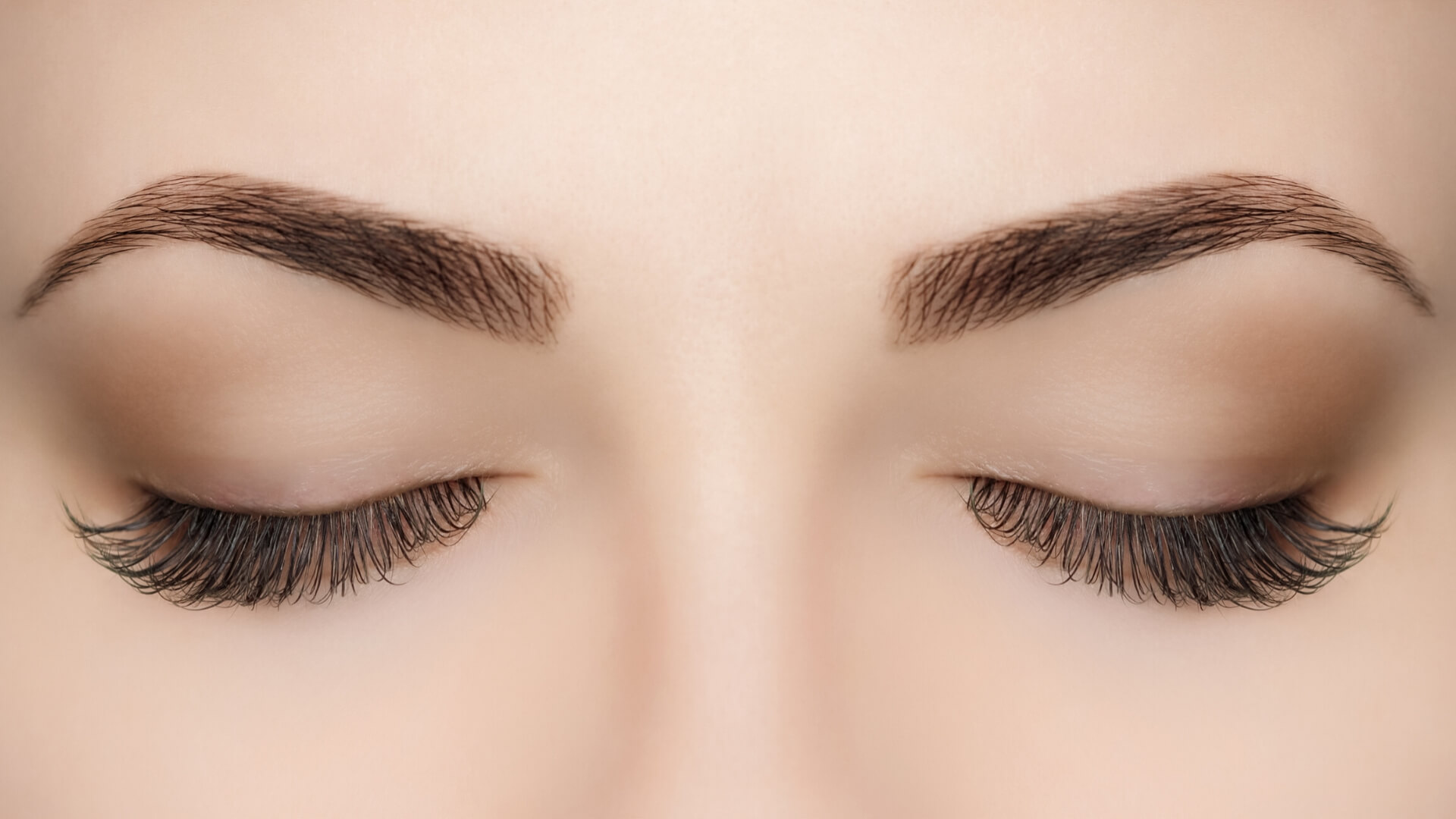 cómo delinear las cejas 3