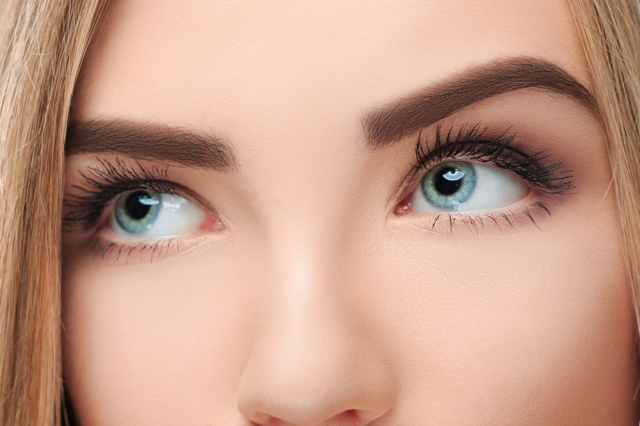 cejas delineado