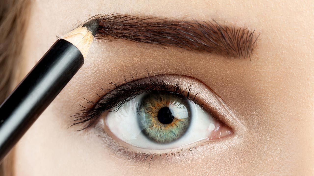 cómo delinear las cejas g1