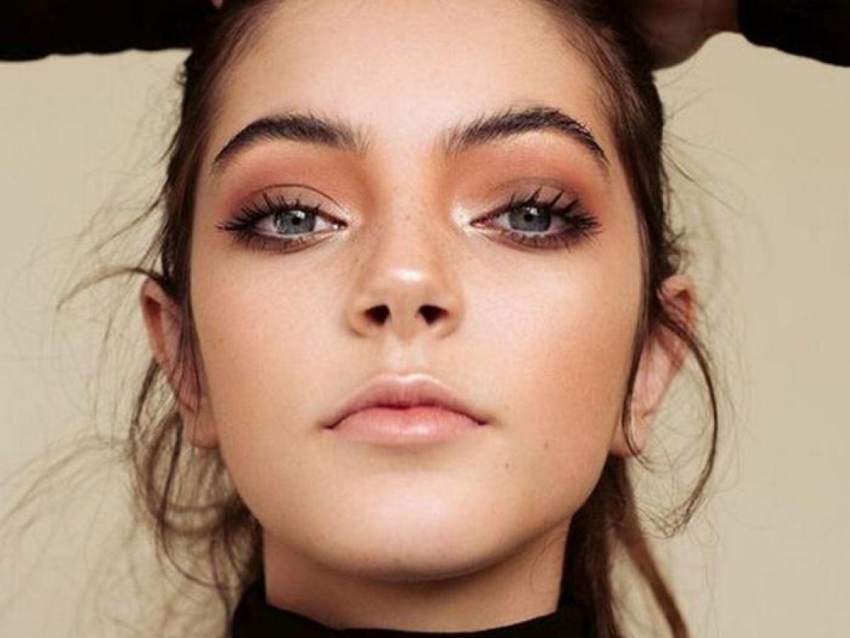 Color nude Color nude